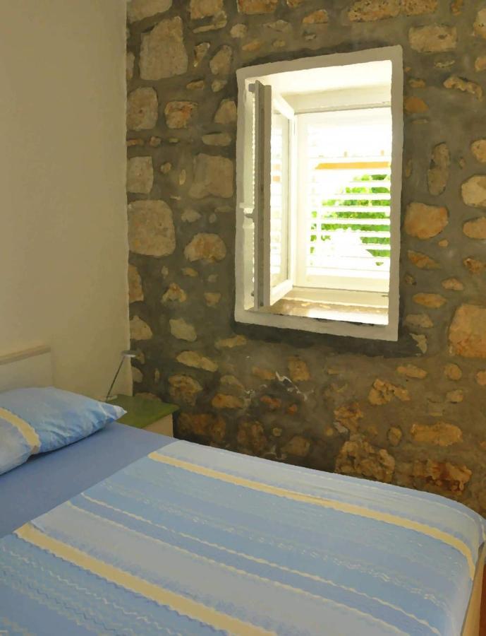 Apartments Adriana Бол Экстерьер фото