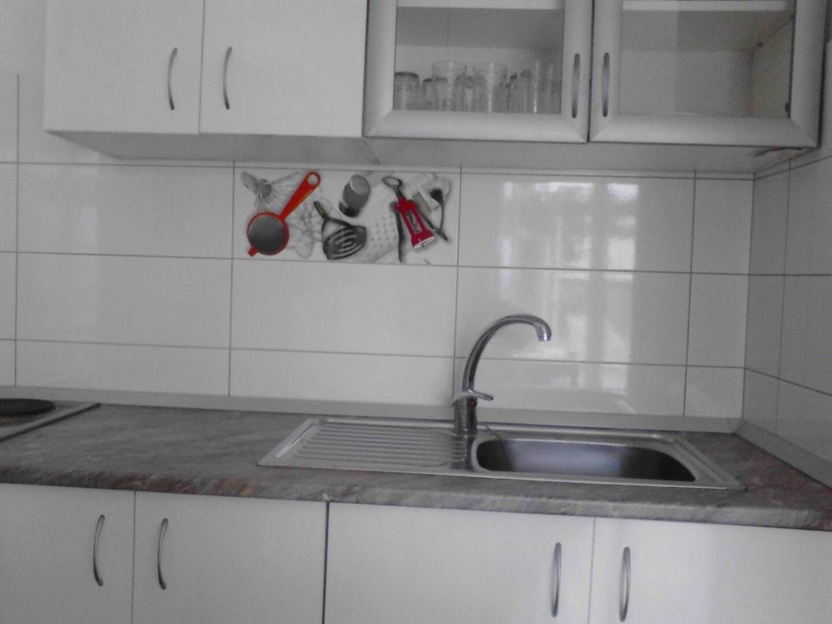 Apartments Adriana Бол Экстерьер фото